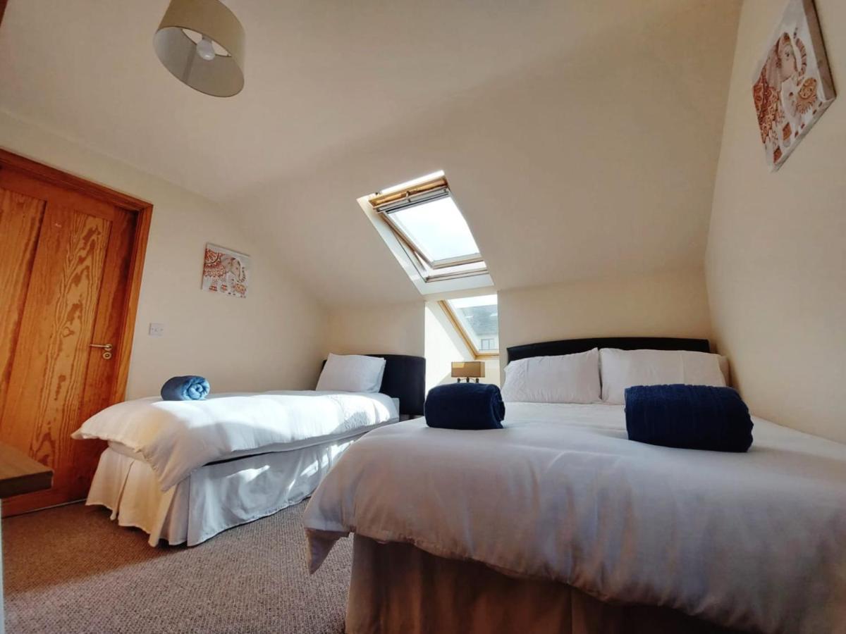 Private Accommodation In House Close To Galway City Esterno foto