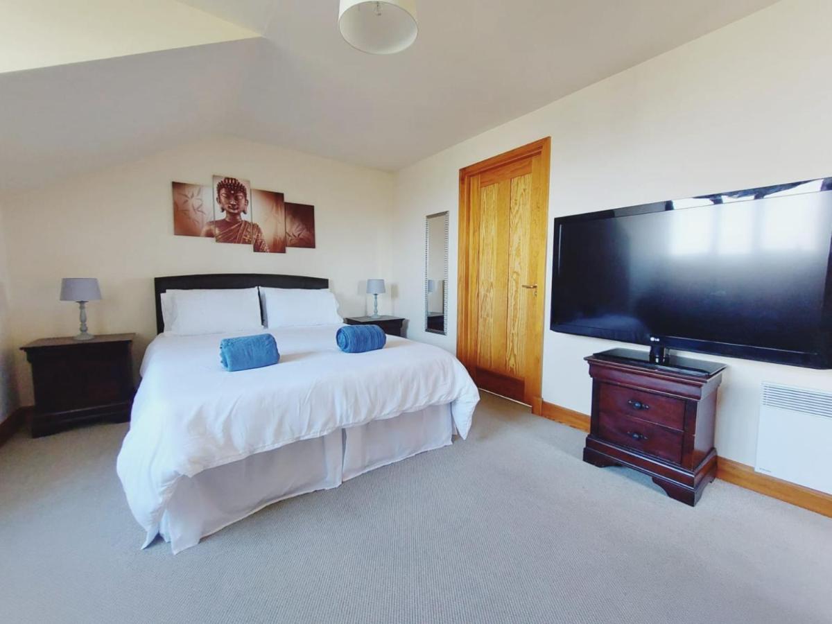 Private Accommodation In House Close To Galway City Esterno foto